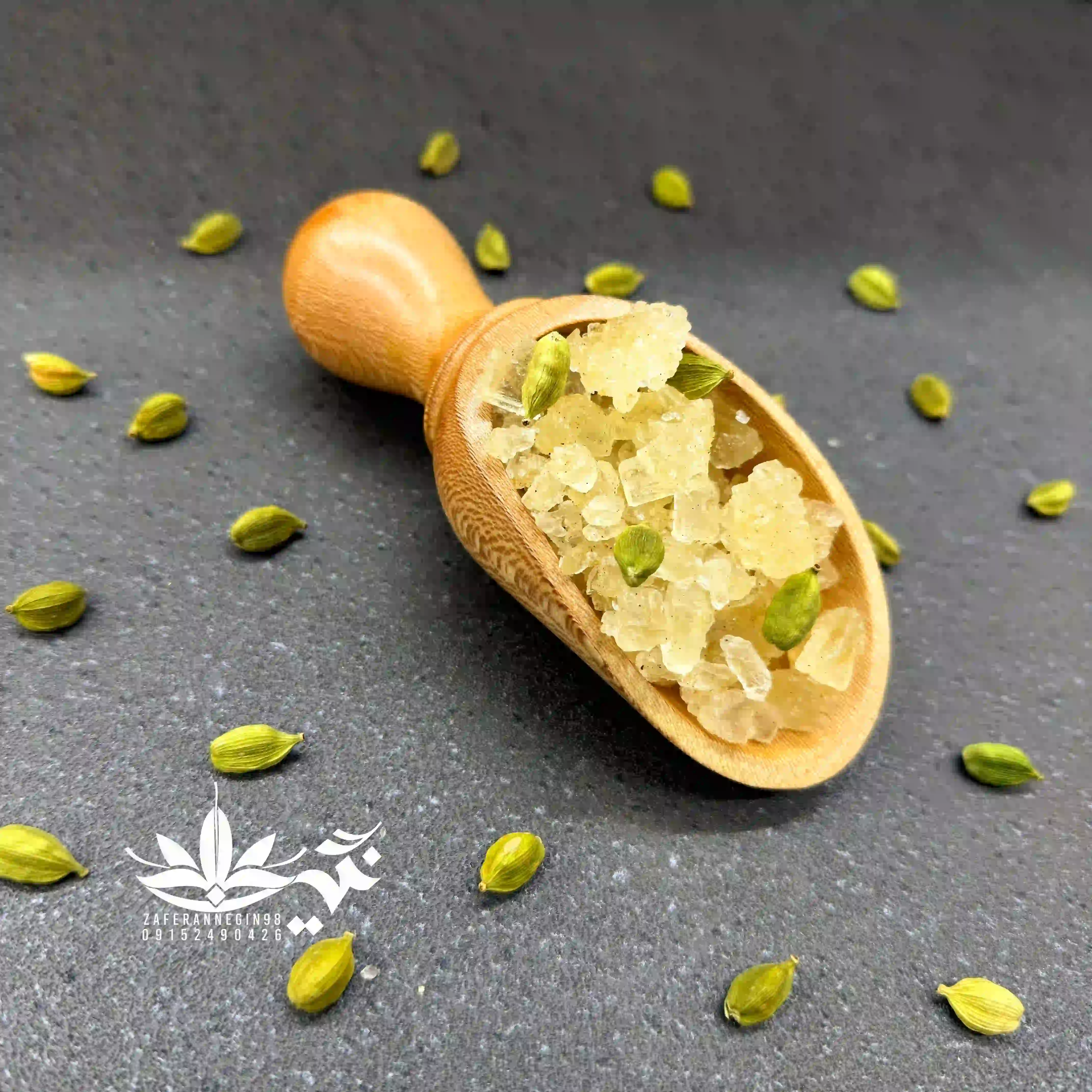 خرده نبات هل دار نگینی 