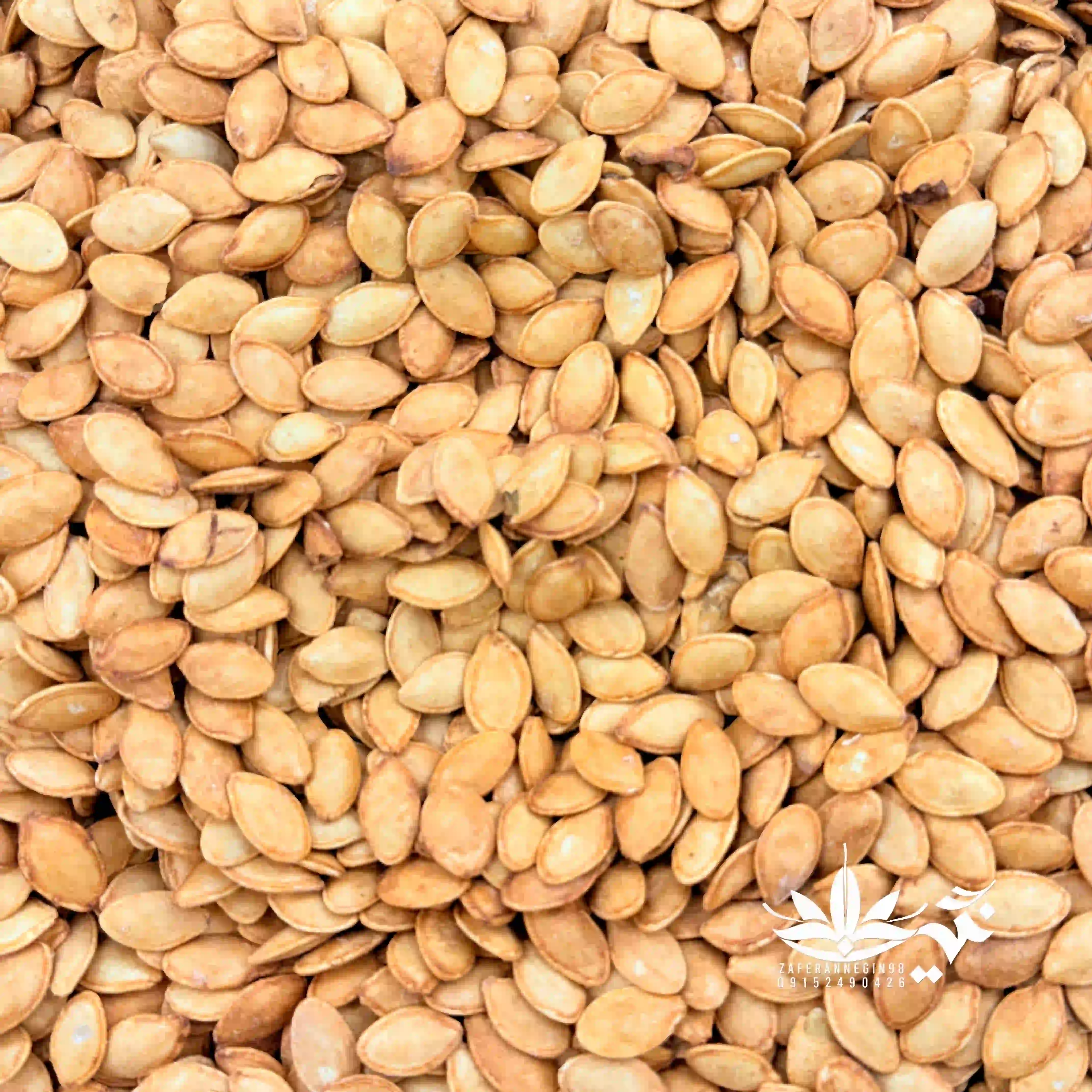 تخمه کدو گوشتی دوآتیشه 